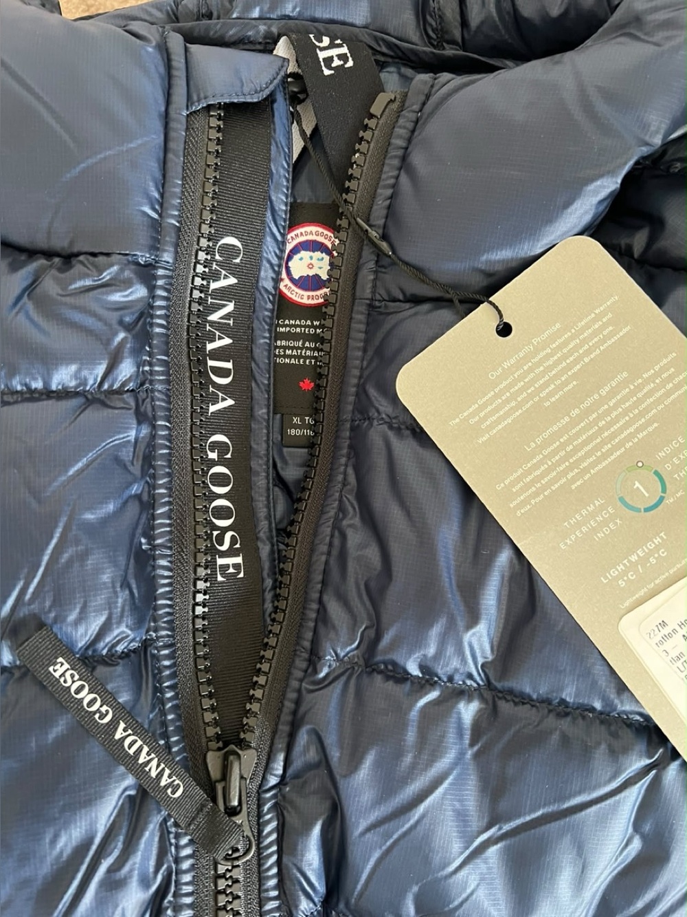 Canada Goose Crofton Hoody jacket - Picture 7 of 7